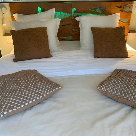 2 A 2 Hotel Montélimar Buitenkant foto